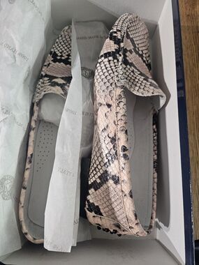 Michael Pasinkoff Pink Snake Skin Loafers. Sz 39  US 9 Made In Italy NIB Rare